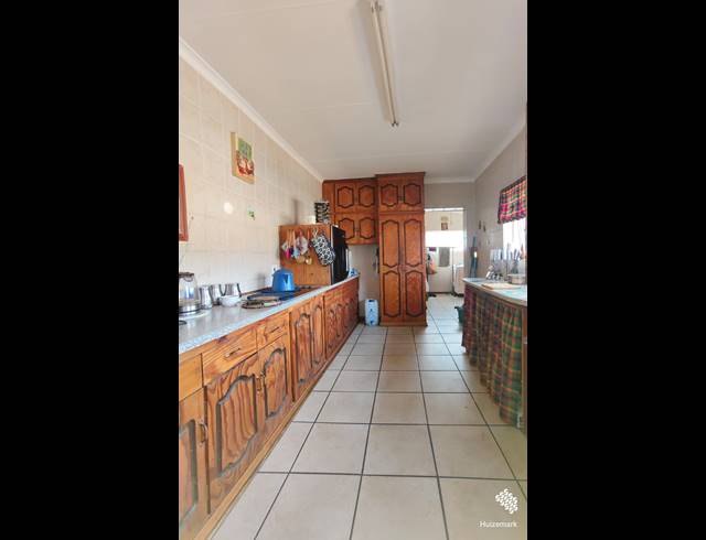 3 BEDROOM HOUSE FOR SALE IN SASOLBURG EXT 12